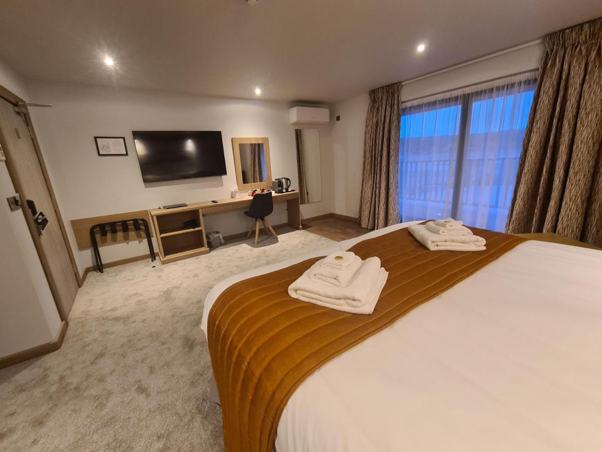 The Teifi Waterside Hotel Кардиган Экстерьер фото